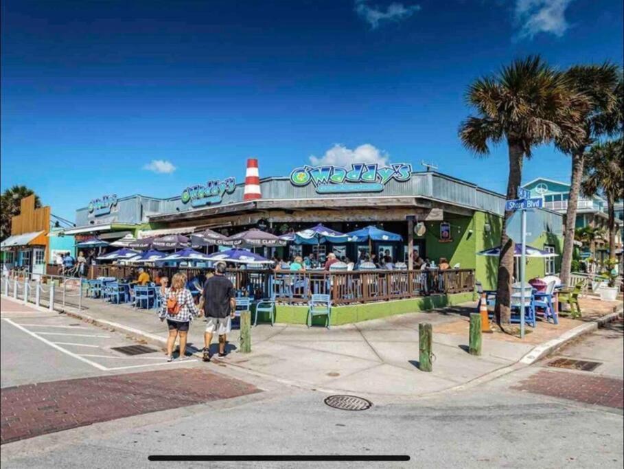 In The Center Of Gulfport, Min Away From The Beach! St. Petersburg Kültér fotó